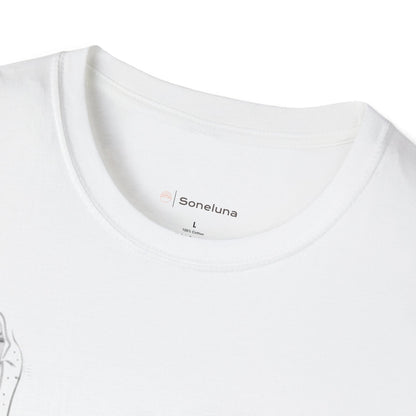Virgen de Soneluna Tee